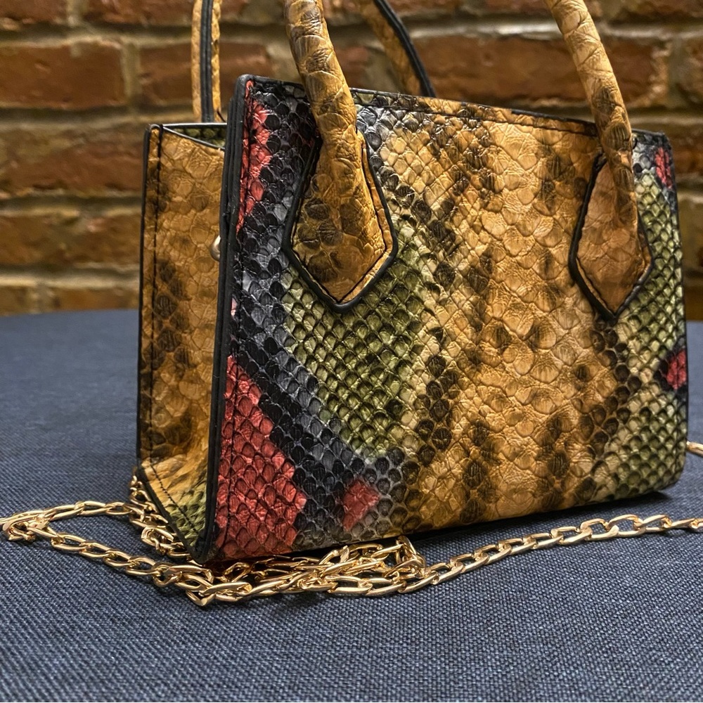 Mini Croc Tote - Picture 4 of 4